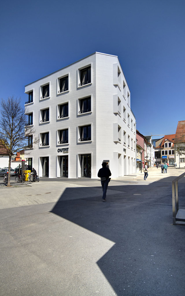 Geschäftshaus am Löwenplatz